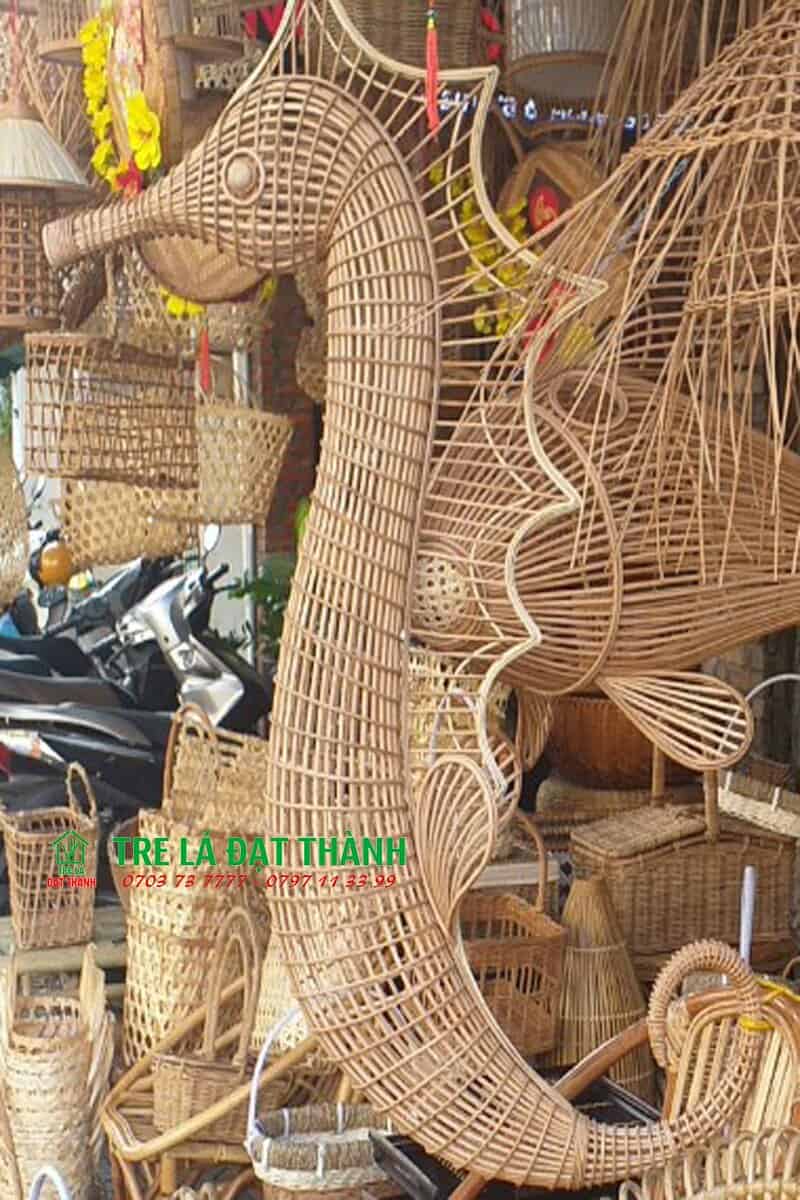 Đèn Cá Ngựa Mây Tre Đan Trang Trí - DMT061